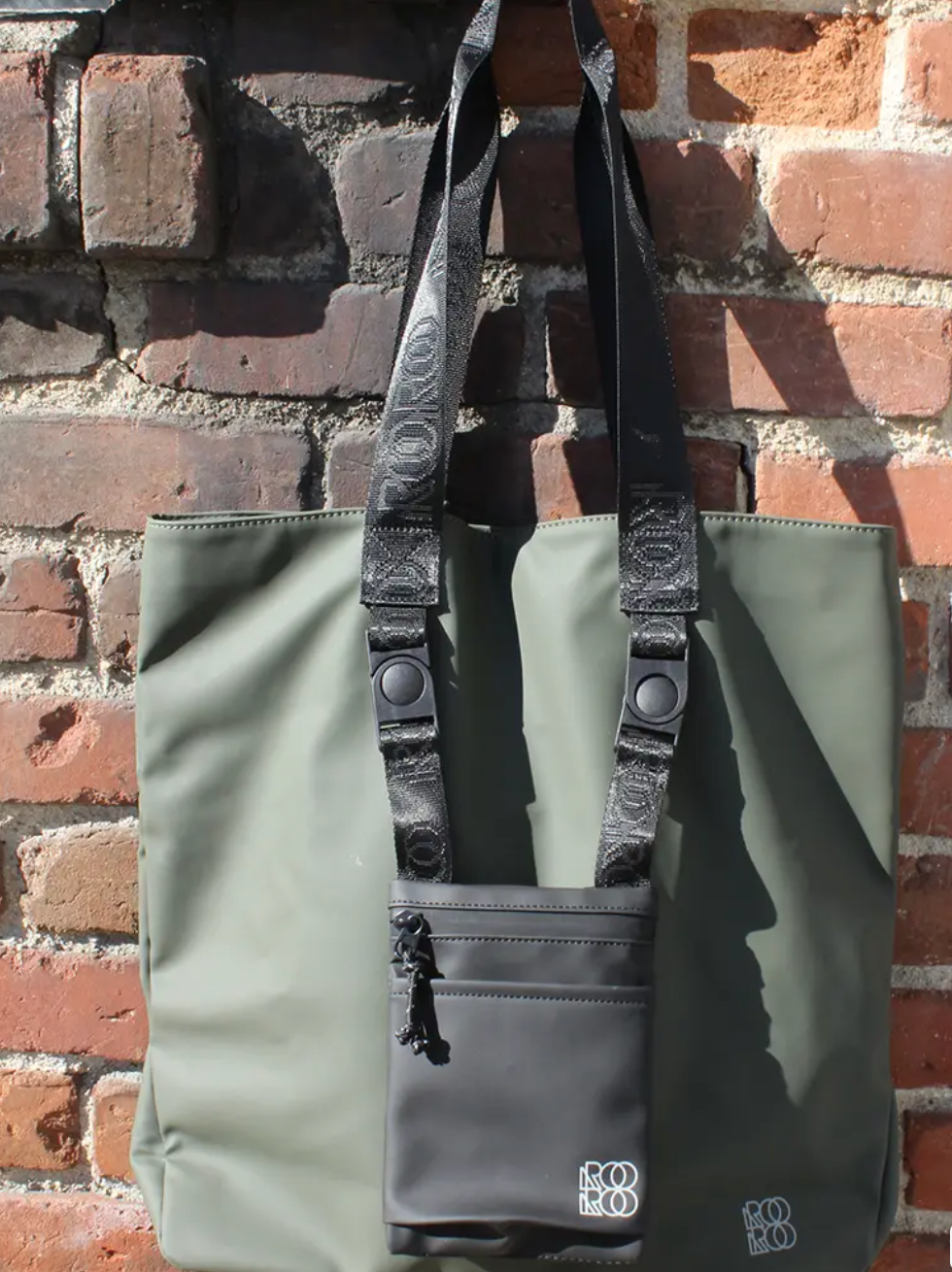 Commuter Phone Pouch